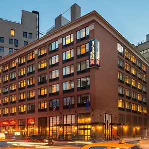 https://hilton-garden-inn-tribeca.us-newyorkcity.com